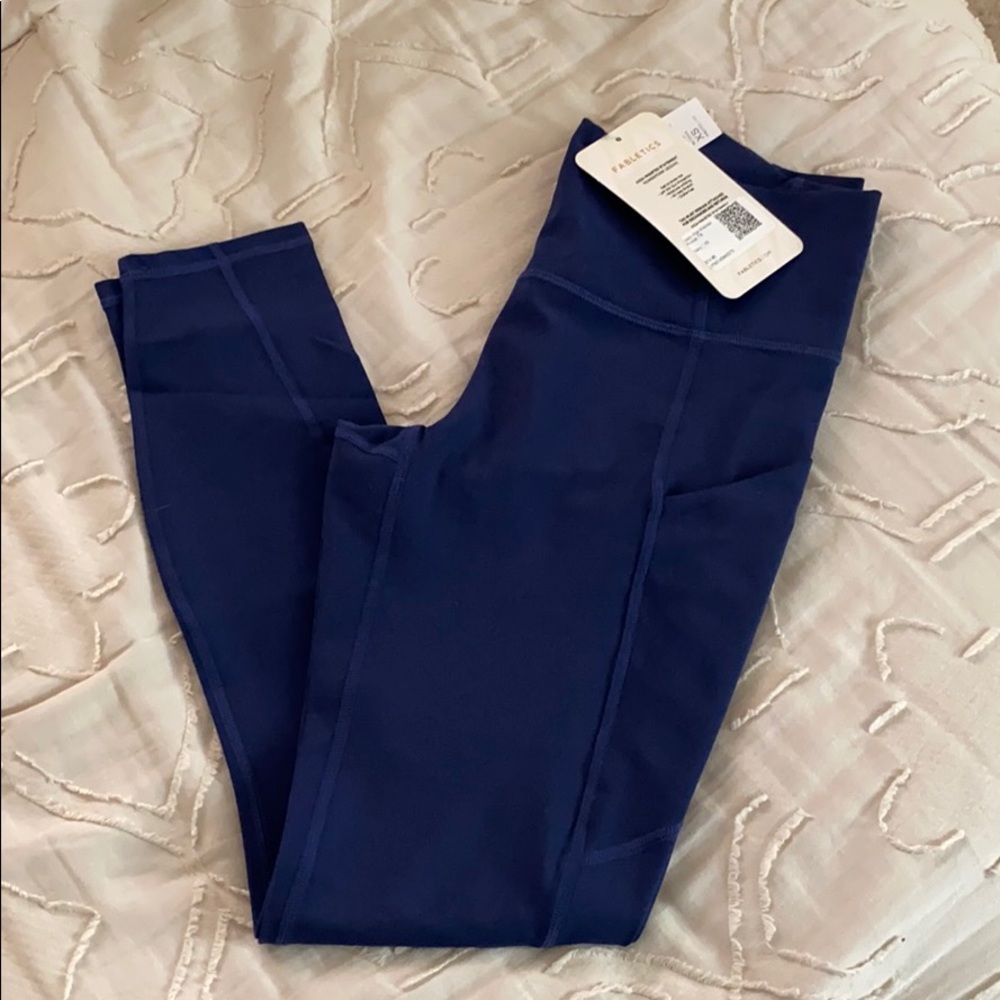 Fabletics pocket leggings